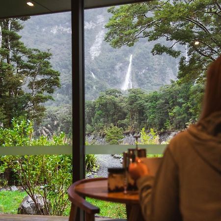 Milford Sound Lodge Exterior foto